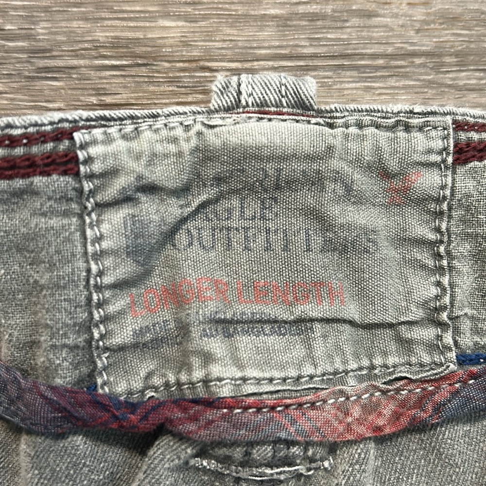 American Eagle Cargo Shorts Classic Utility Short Gray Green Y2K 90s Size 33 - Picture 2 of 10